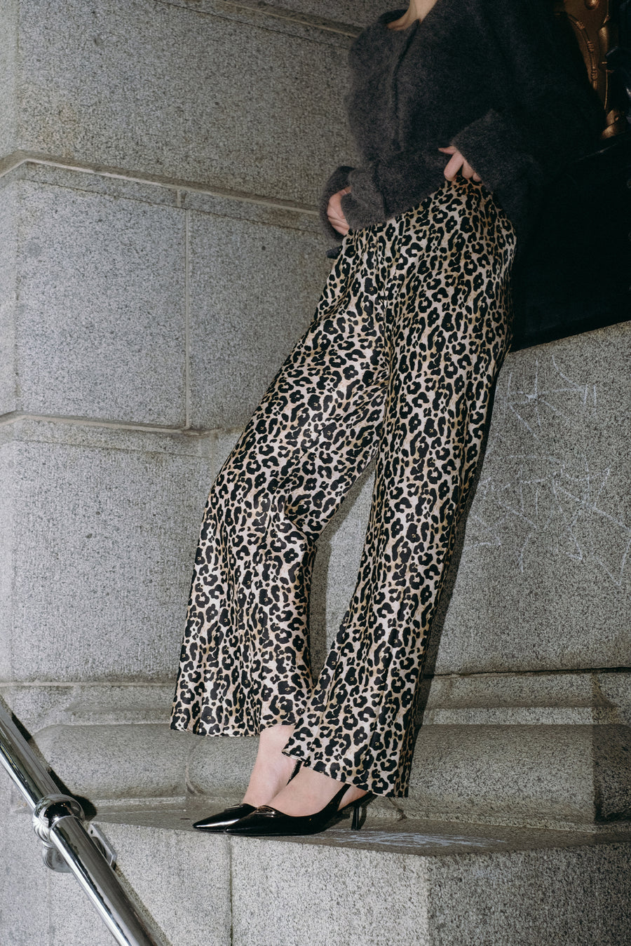 NYLA BIAS PANTS - LEOPARD